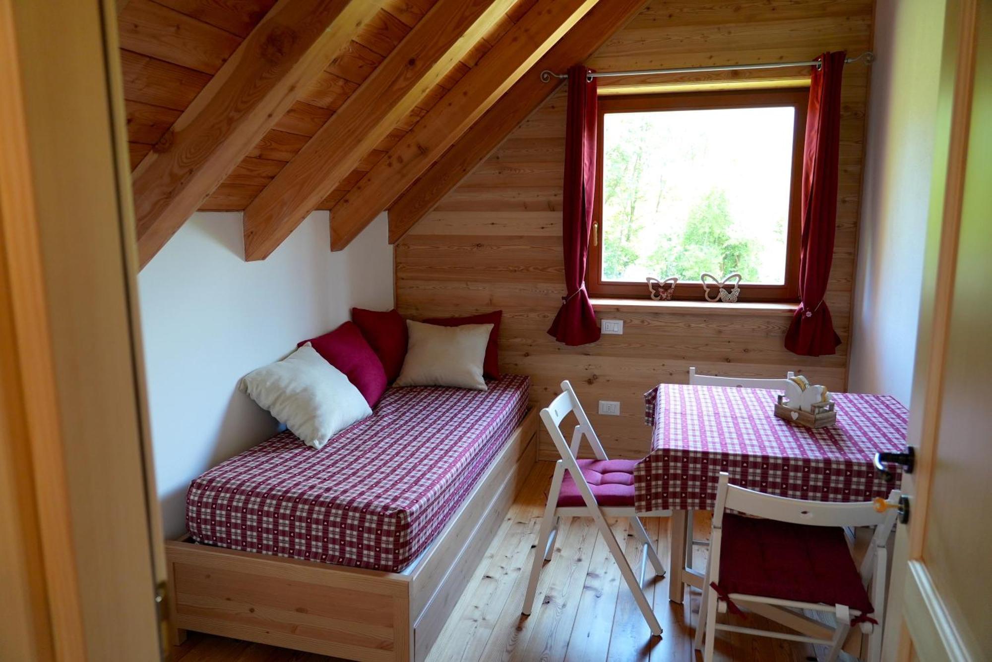 Chalet Navauce Raveo Buitenkant foto